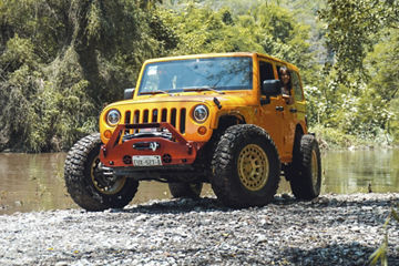 2014 Jeep Wrangler - Black Rhino CHAMBER - Gold Wheel Pros